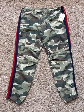 NWT Mother The No Zip Misfit Double Time Camo / SZ 30